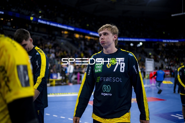 Spieler Edwin Aspenbäck (78; Rhein Neckar Löwen) in Aktion