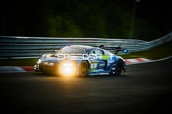 Fahrzeug Scherer Sport PHX (1): Christopher Haase (1; Scherer Sport PHX), Luca Ludwig (1; Scherer Sport PHX), Markus Winkelhock (1; Scherer Sport PHX) auf der Rennstrecke