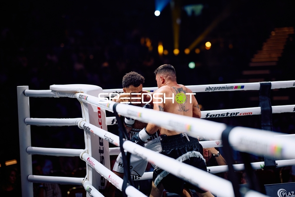 Boxer im Ringside Zone Boxevent