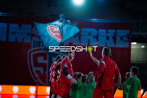 Jonathan Fischer (36; SG BBM Bietigheim) positioniert sich