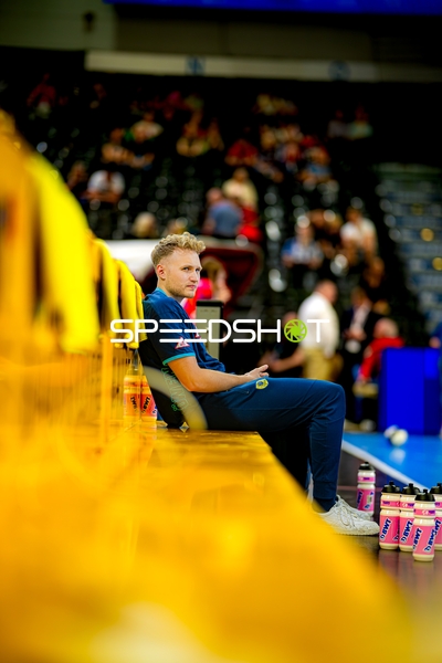 Aufwärmen Thilo Maier Andre Bechtold (99;Rhein Neckar Löwen)