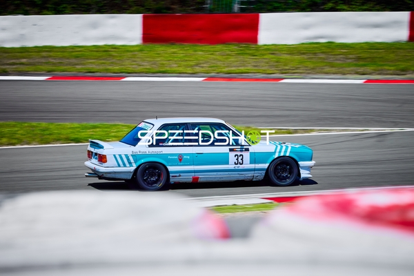 33, Falken Motorsports auf der Strecke