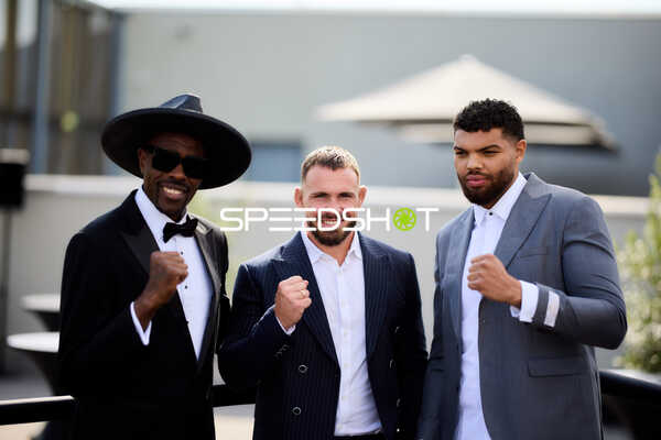 Ringside-Zone Face-Off