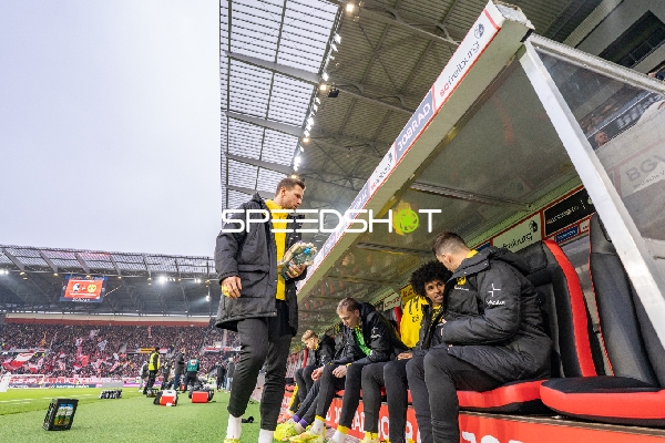 Spieler auf der Bank