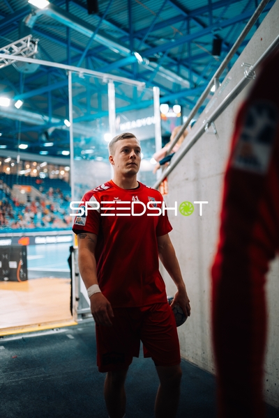 Till Hermann (41; SG BBM Bietigheim) positioniert sich