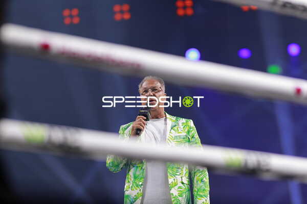 Moderator im Ring