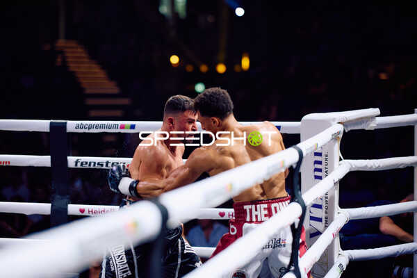 Boxkampf in Ringside Zone