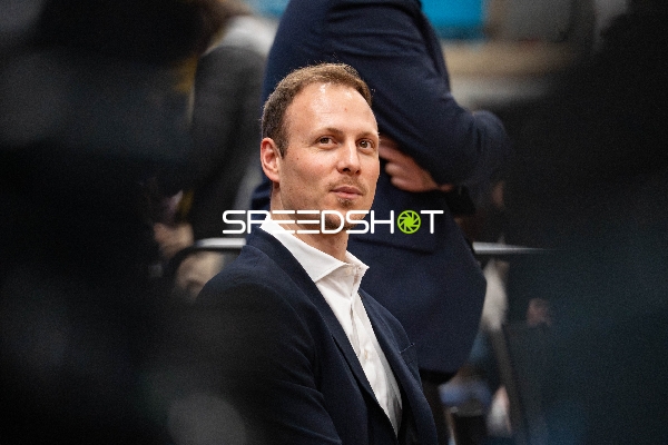 Jacques Schneider (999; Gladiators Trier) in Basketball-Szene