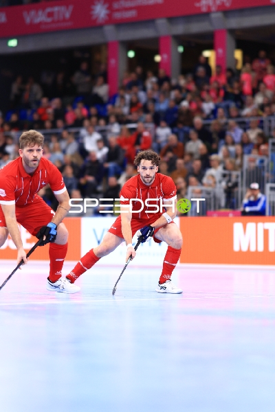 Fabio LANDTWING (7; Schweiz) und Mika CONRAD (9; Schweiz) in Aktion