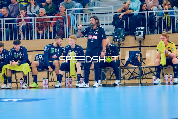 Auszeit auf der Bank