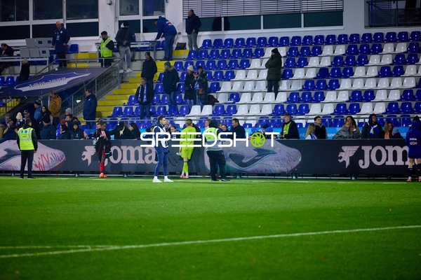 Torwart Laura Dick (1; TSG Hoffenheim Frauen) im Fokus