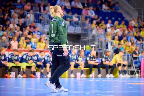 Torwart Mikael Appelgren (1;Rhein Neckar Löwen) im Fokus