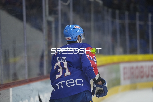 Lukáš Klok (31; EHC Kloten) auf dem Eis