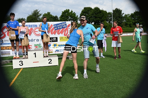 Siegerehrung TVE Sommerlauf Edingen 2025