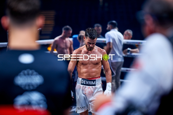 Devrim Gökduman (101; VIP) in der Ringside Zone