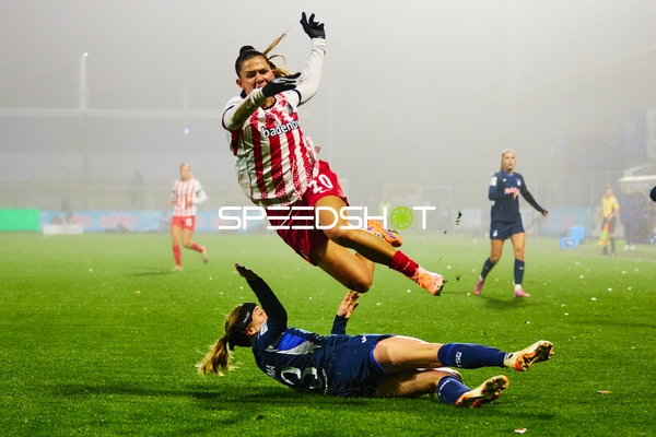 Zweikampf auf dem Feld