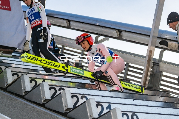 Two-Nights Tour Skispringen Damen