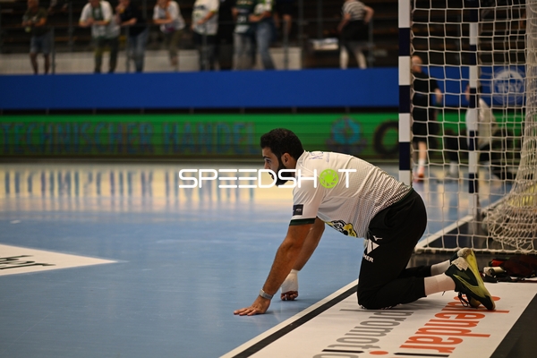 Karim Hendawy (66; HSG Wetzlar) positioniert sich am Tor