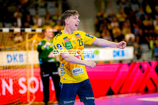 Torjubel Niklas Michalski (26;Rhein Neckar Löwen)