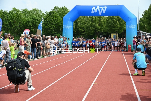 Startaufstellung TVE Sommerlauf Edingen 2025