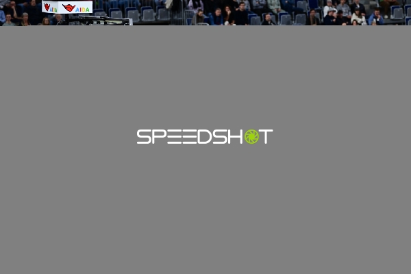 Spielaktion mit DJ Horne (0; MLP Academics Heidelberg) und Paul Zipser (9; MLP Academics Heidelberg)