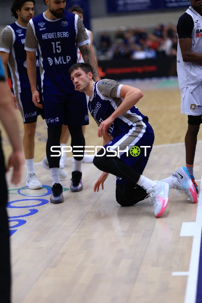 Ryan Mikesell (33; MLP Academics Heidelberg) auf dem Spielfeld