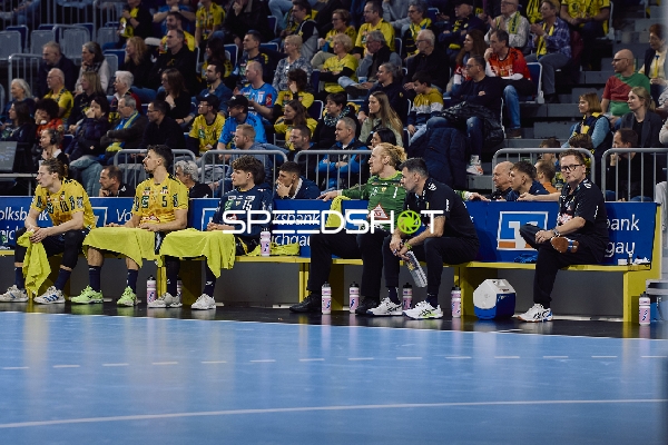 Bankbereich der Rhein Neckar Löwen während der Pause