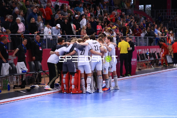 Teamkreis von Deutschland vor Bronzespiel