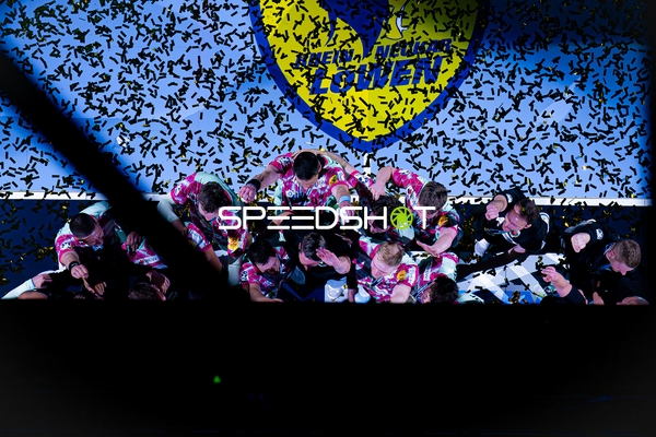 Rhein-Neckar Löwen feiern gemeinsam