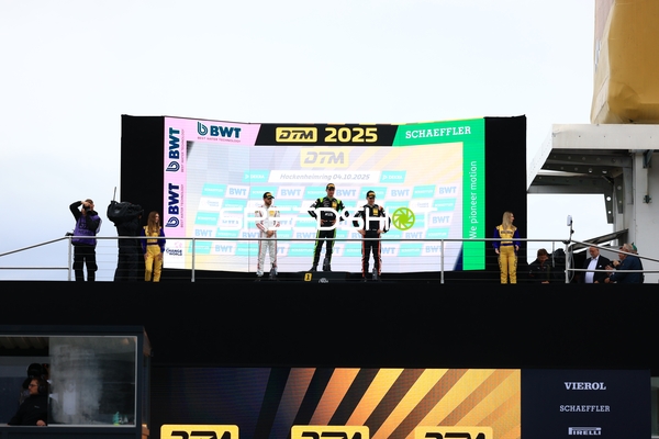 Podium mit DTM 2025 (1): Mirko Bortolotti beim DTM Finale