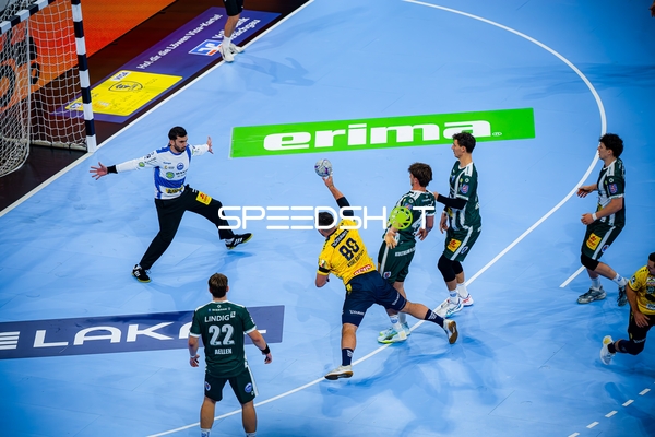 89; Rhein Neckar Löwen wirft aufs Tor