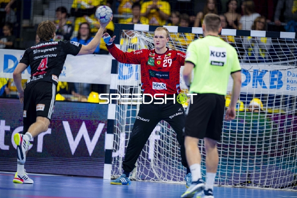 David Späth (29; Rhein Neckar Löwen) in Torwartposition