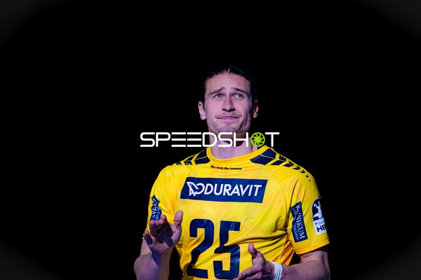 Spieler Olle Forsell-Schefvert (25; Rhein Neckar Löwen) in Position