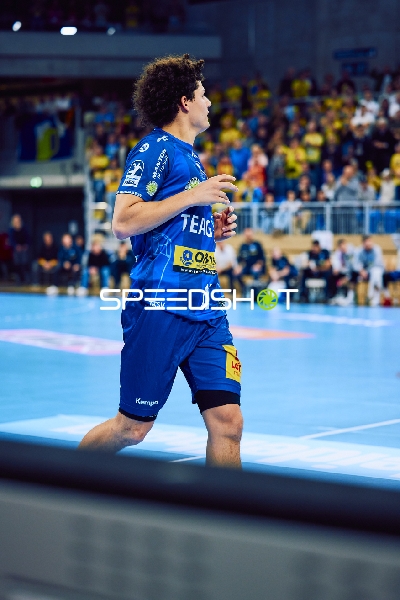 Ein Spieler läuft während des Spiels.