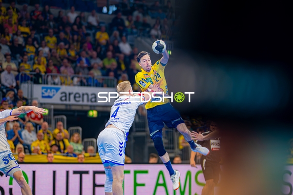 Wurf von Patrick Groetzki (24;Rhein Neckar Löwen) in Halbzeit