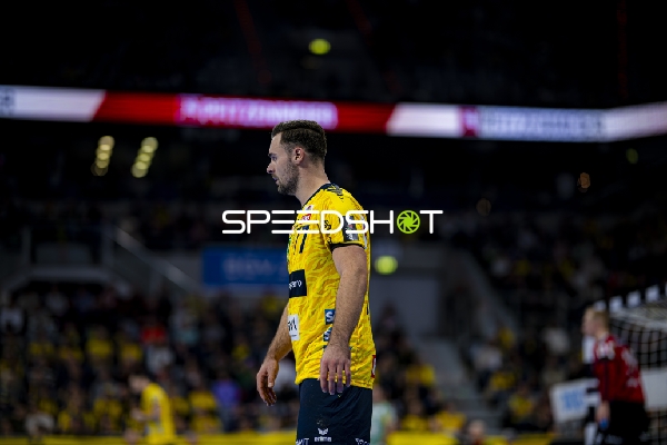 Spieler Dani Baijens (77; Rhein Neckar Löwen) auf dem Spielfeld