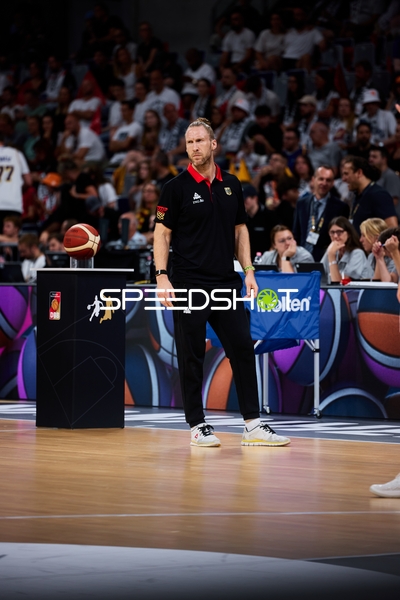 Coach am Spielfeldrand