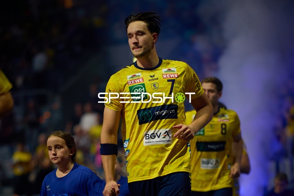 Handball I Einlaufen Robert Timmermeister (7; Rhein Neckar Löwen) Tim Nothdurft (8; Rhein Neckar Löwen)