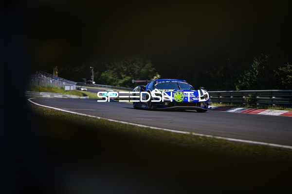 Rennfahrzeug auf der Nordschleife