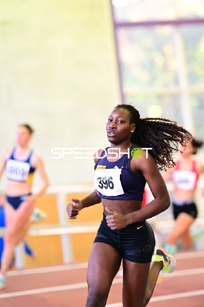 Amoikon Linda Zoè (396; USC Mainz) in Aktion