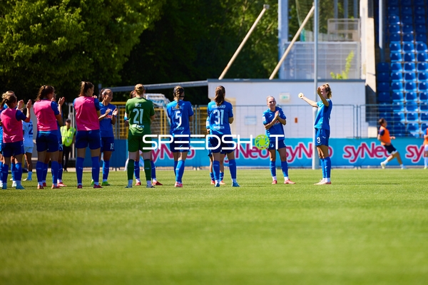 Abschluss Laura Dick (21;TSG Hoffenheim Frauen 1), Jamilla Rankin (5;TSG Hoffenheim Frauen 1), Jana Feldkamp (31;TSG Hoffenheim Frauen 1)