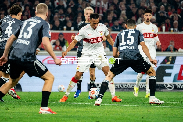 Ballkontrolle und Verteidigung