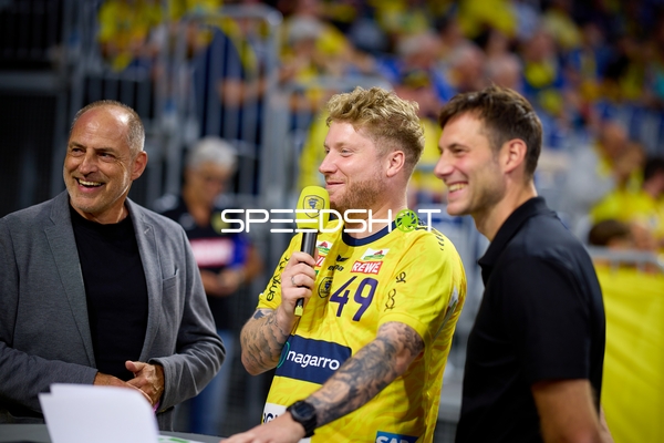 Moderation bei Handball-Event