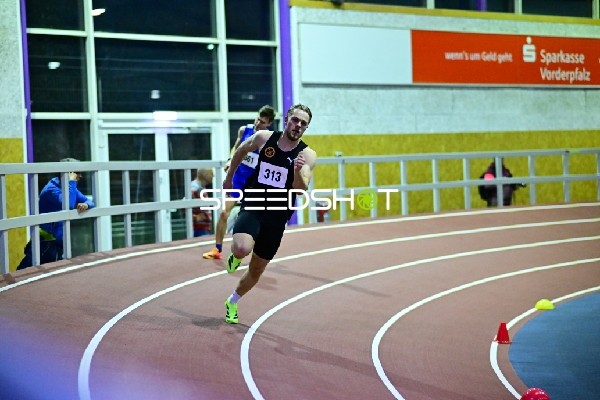 Hohmann Tobias (313; SSC Koblenz-Karthause) sprintet in Ludwigshafen