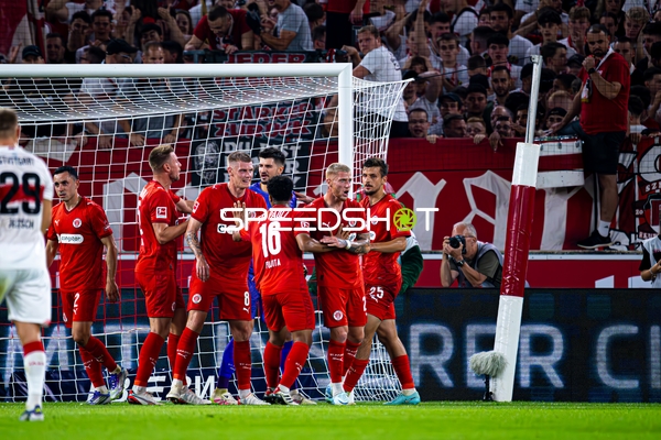 St. Pauli im Strafraum