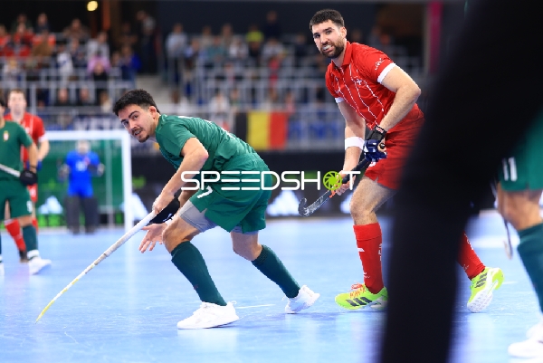 Zweikampf zwischen Miguel RODRIGUES (7; Portugal) und Fabio LANDTWING (7; Schweiz)