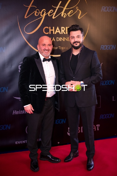 Networking beim Charity Gala Dinner