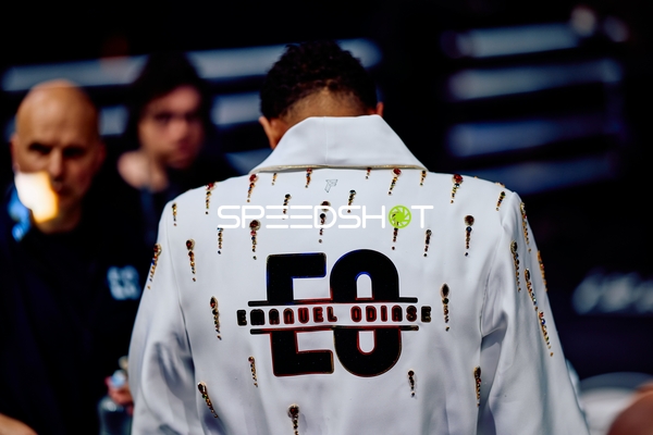 Boxer Emanuel Odiase in Ringside Zone