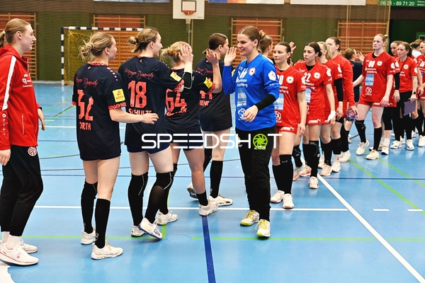 Handshake zwischen Kurpfalz Bären und Mainz 05