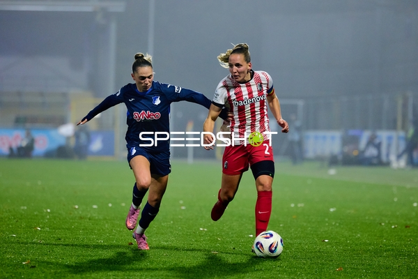 Zweikampf um den Ball